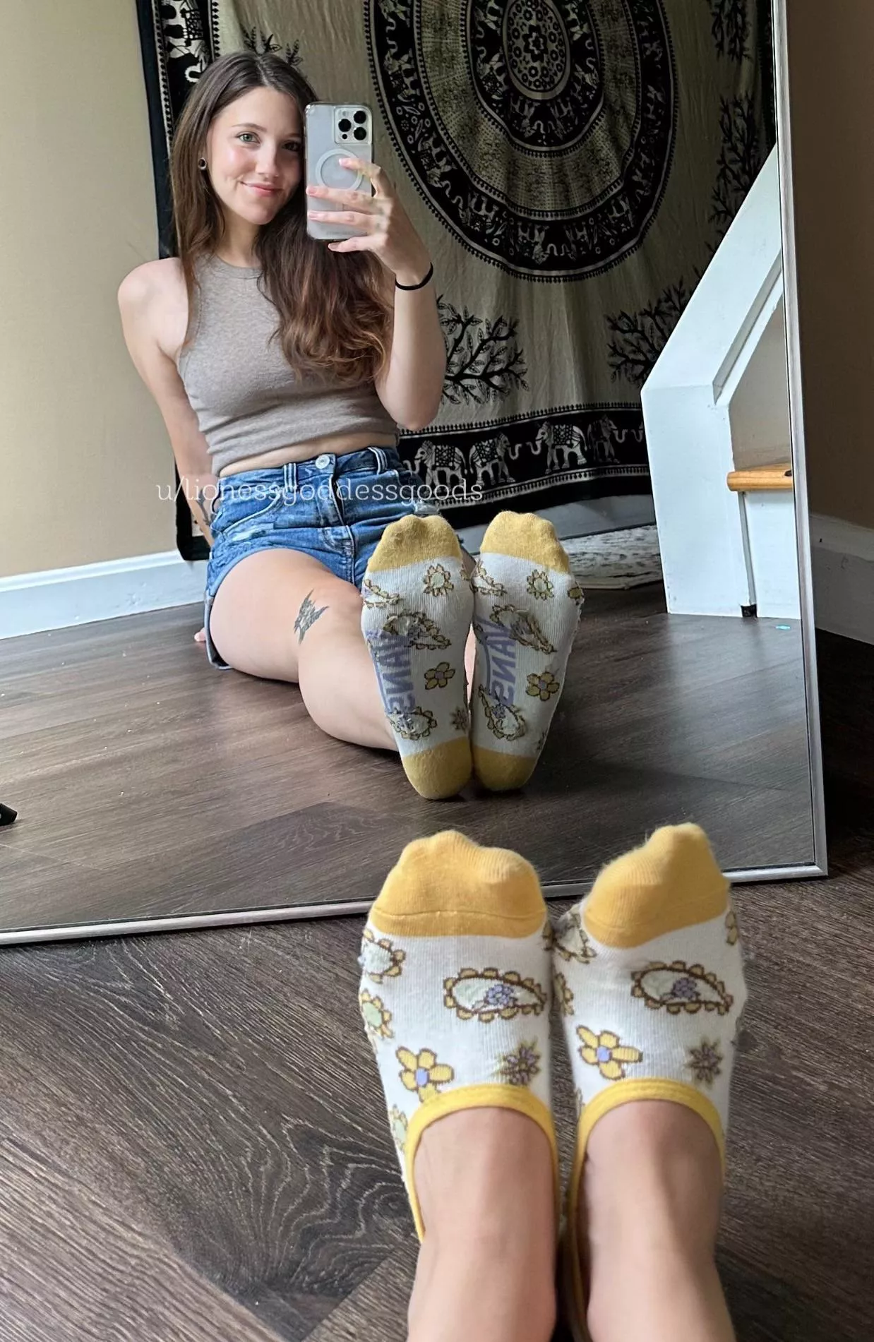 [Selling] Your dick would look so good in them. Menu & drawer pinned. Free shipping, tracking #, pow photo included