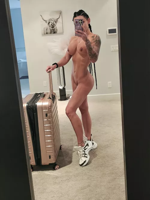 Showing another angle of the body I worked hard to bring to the guys on vacation