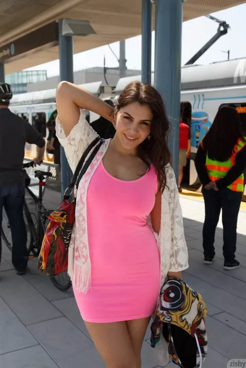 Slip her dress up, spread her ass open