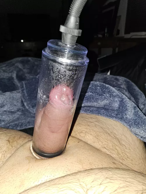 Super horny pumping 