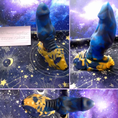 [US] WTS BD Xar, Small Sized, Firmness 5, Custom Marbled Halloween Black shaft with a bright metallic cobalt, and a metallic gold and metallic cobalt marbled base. (Discontinued Model) [Details in Comment]