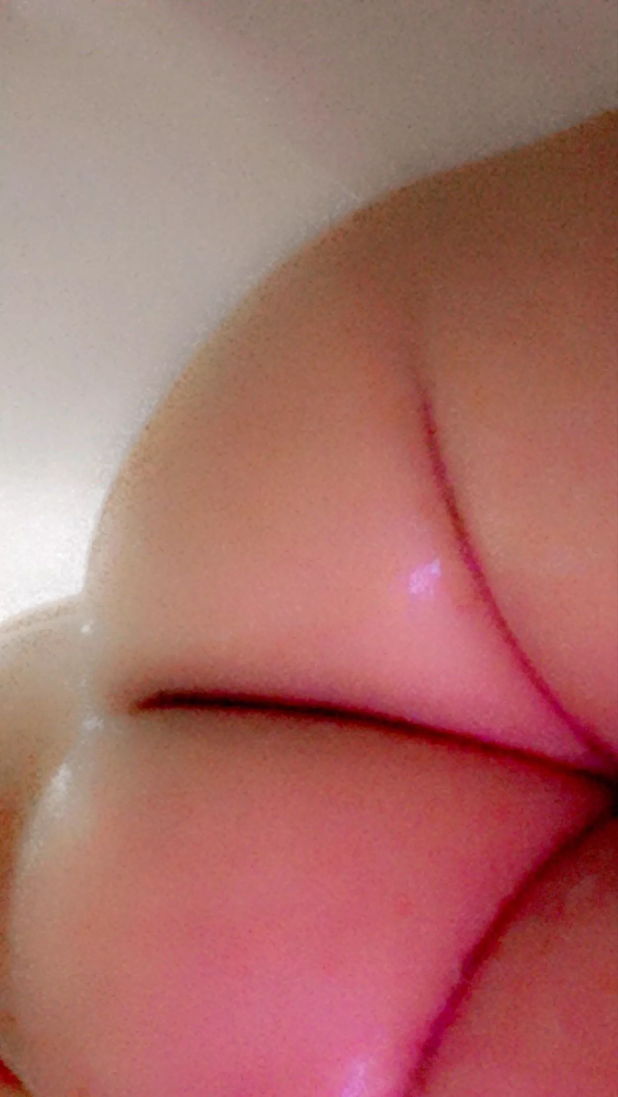 Would you let me sit on ur face :3