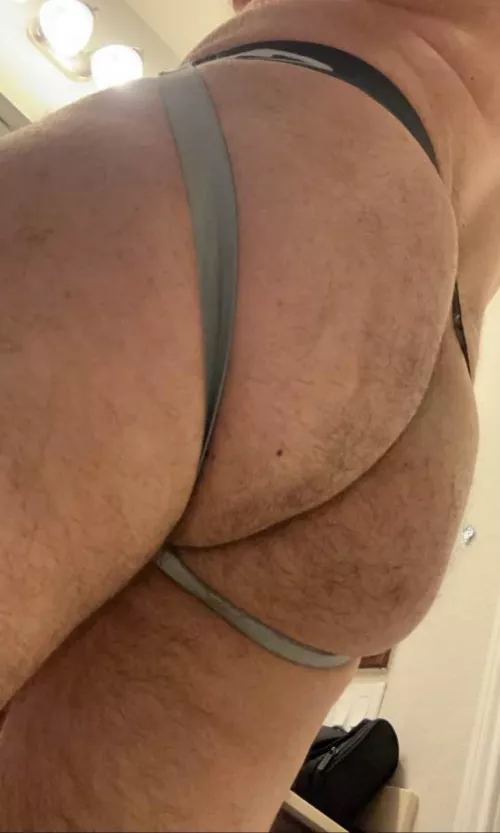 48yo… I’m a fan of myself 