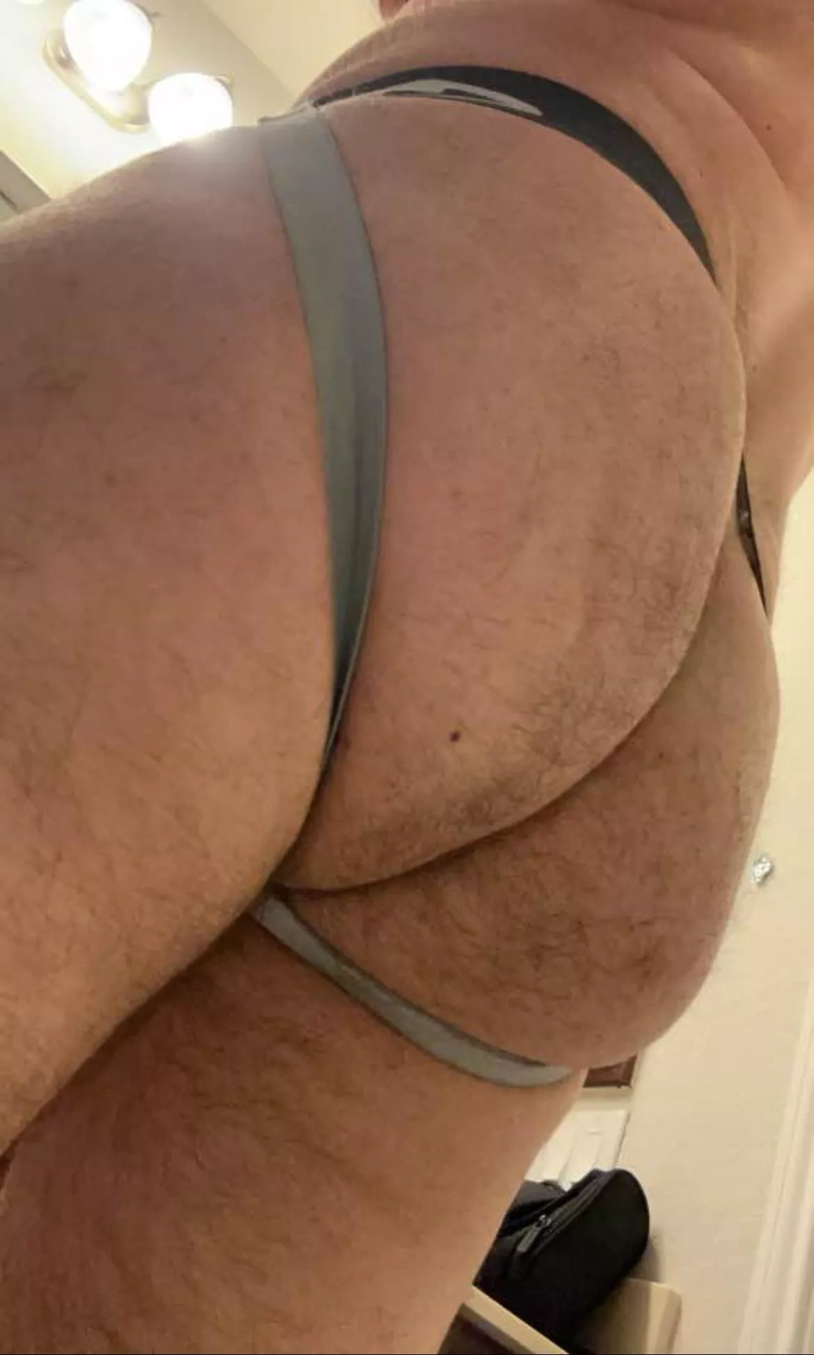 48yo… I’m a fan of myself 