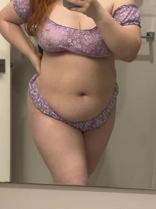 Are chubby redheads your type?