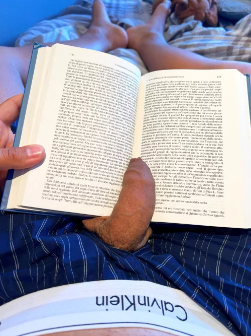 Are you into books? ❤️