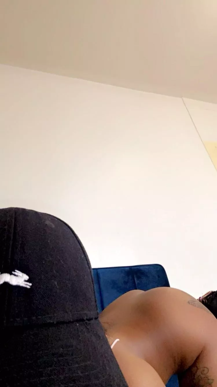 Come check me out 😍