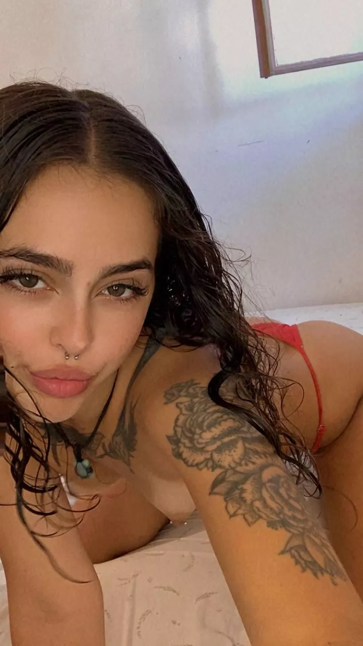 Eat me out from the back until you suffocate..