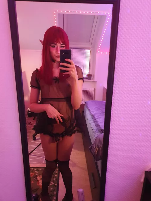 Elfgirl in chastity~ 🩷