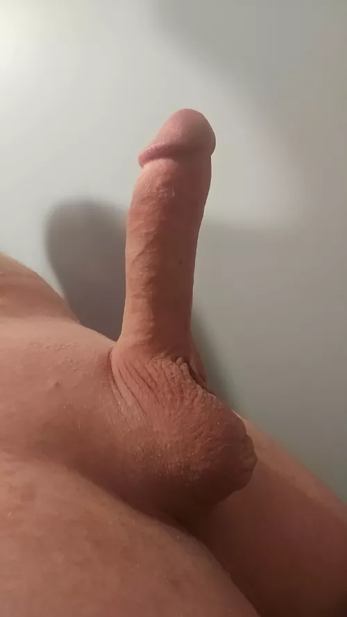 Fresh shave and full balls