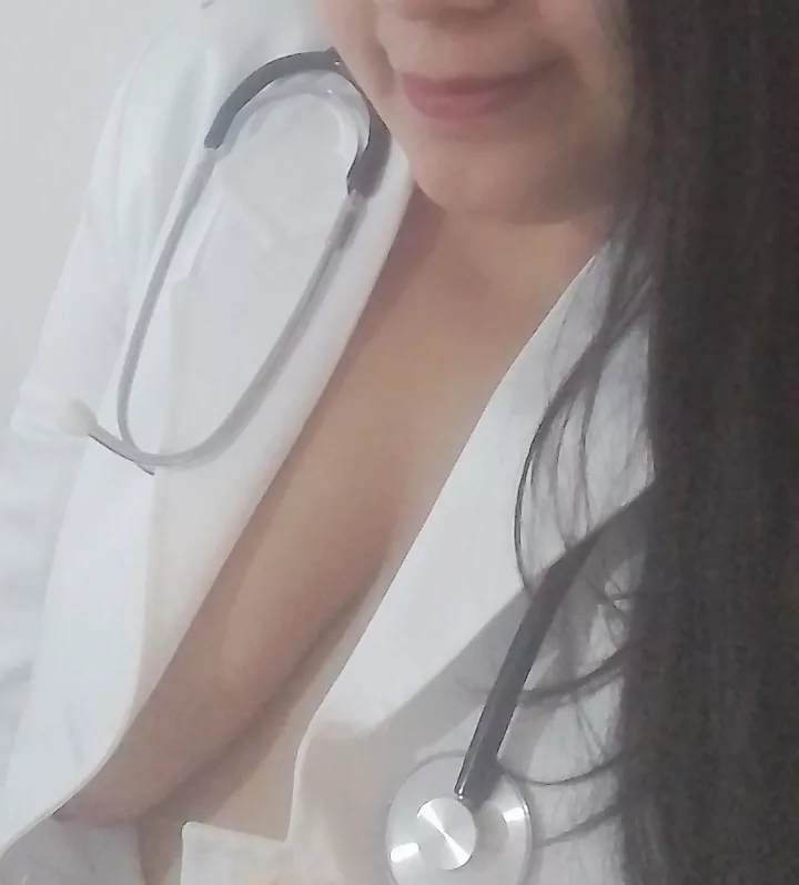 Im Hot, i will open my jacket ❤️🥼