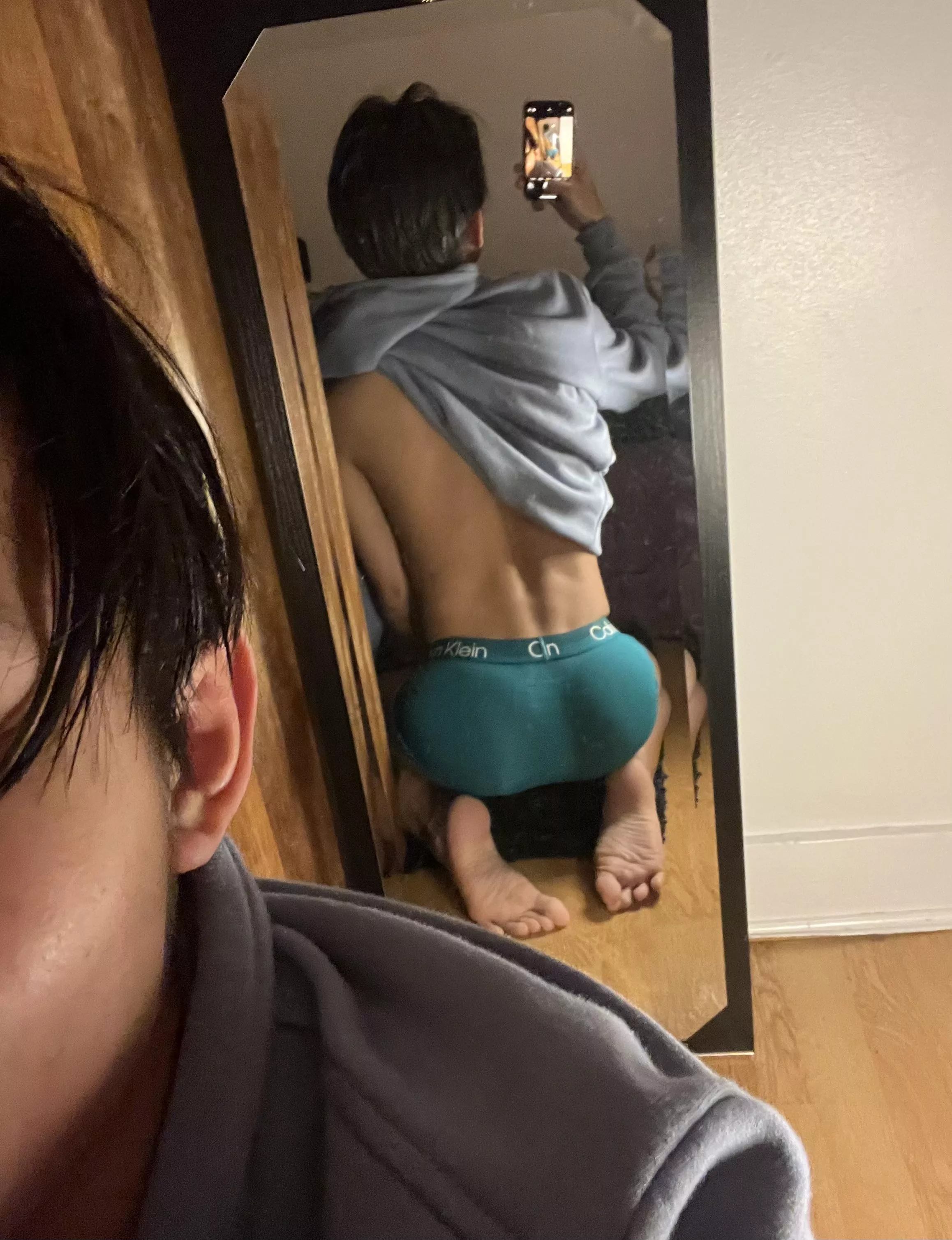 It’s not fat but it’s something 🤣🥲🍑