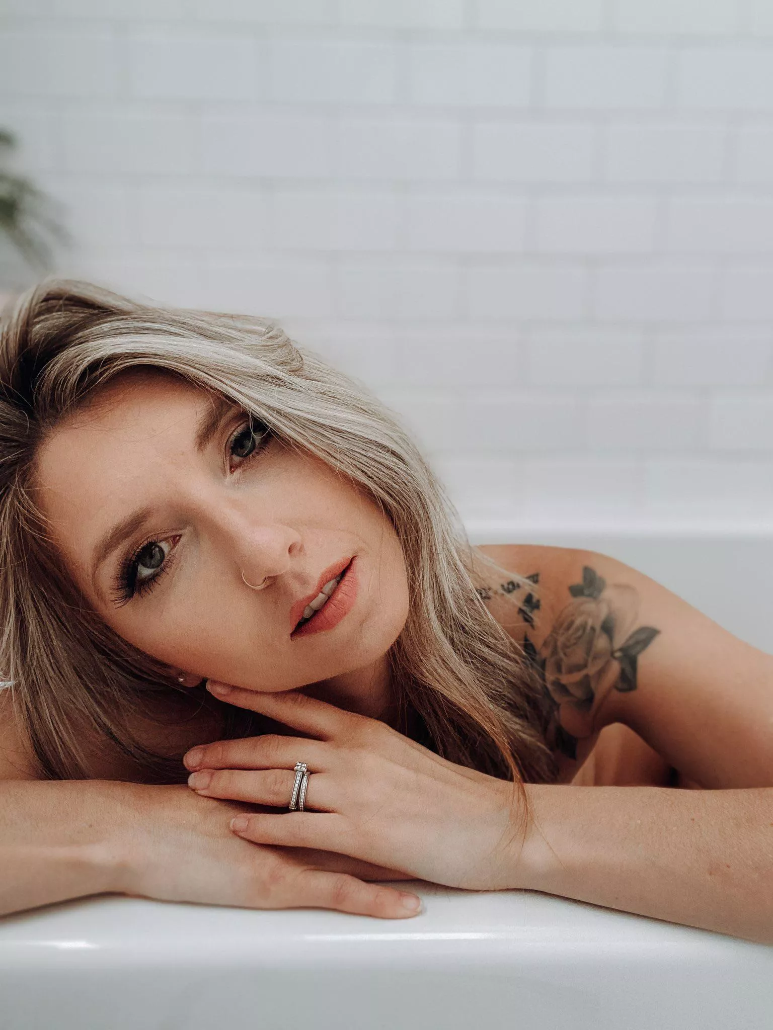 Just me, makeup on, naked and wet in the tub 