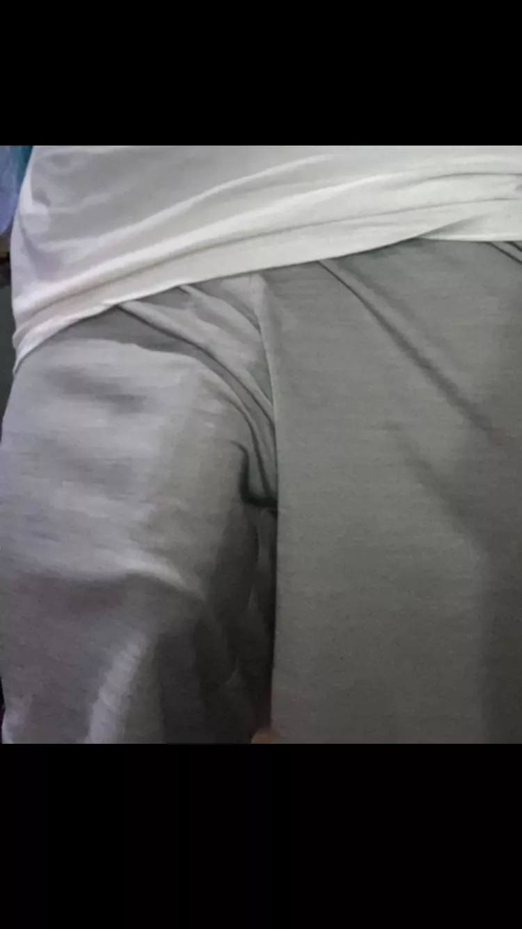 My favorite grocery store outfit