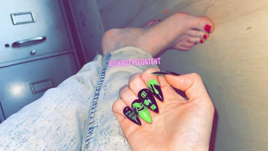 Nightmare before Christmas nails! 