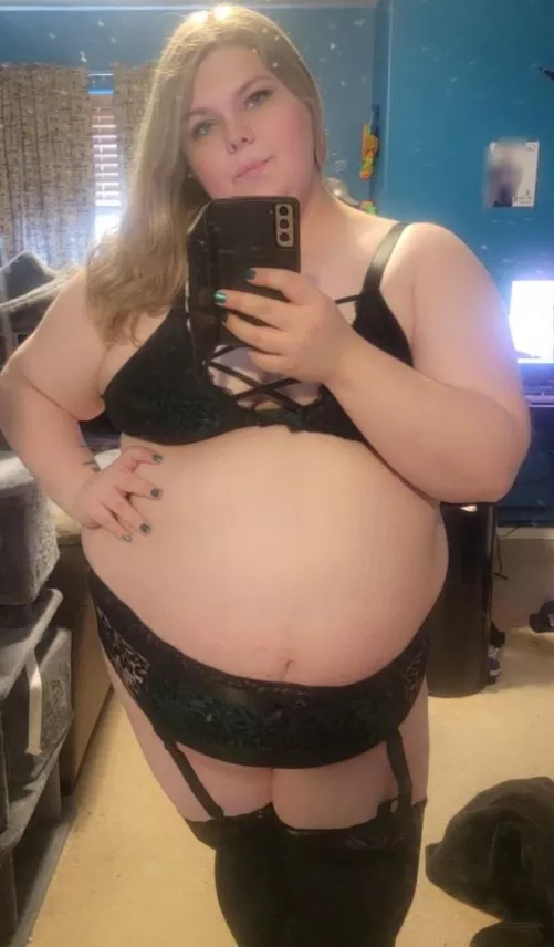 Now who's going to take it off? 