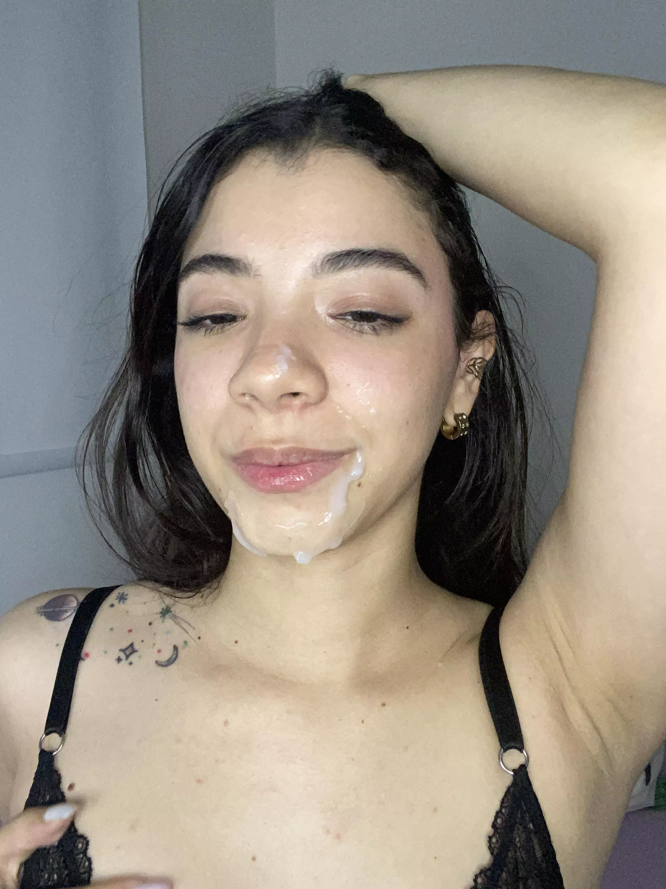 Sad he pulled out...and left me turned on with a cum on my face