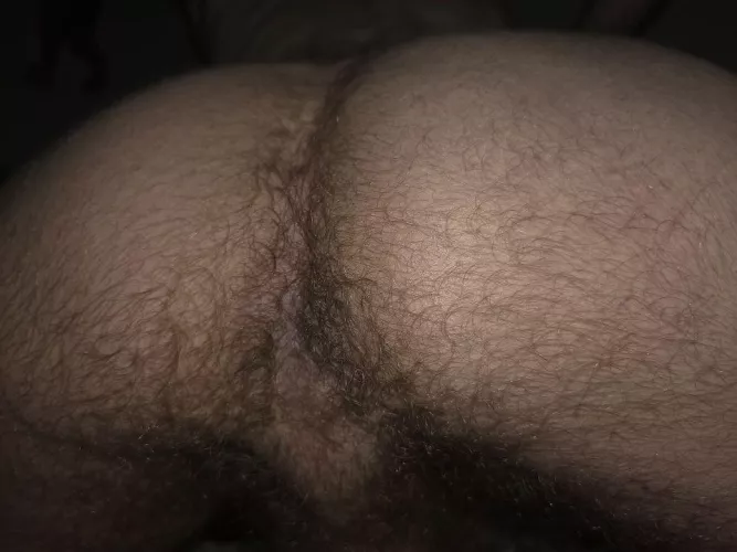 Skinny hairy ass