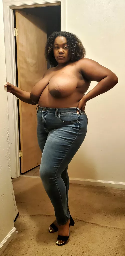 The bigger the girl the bigger the freak 