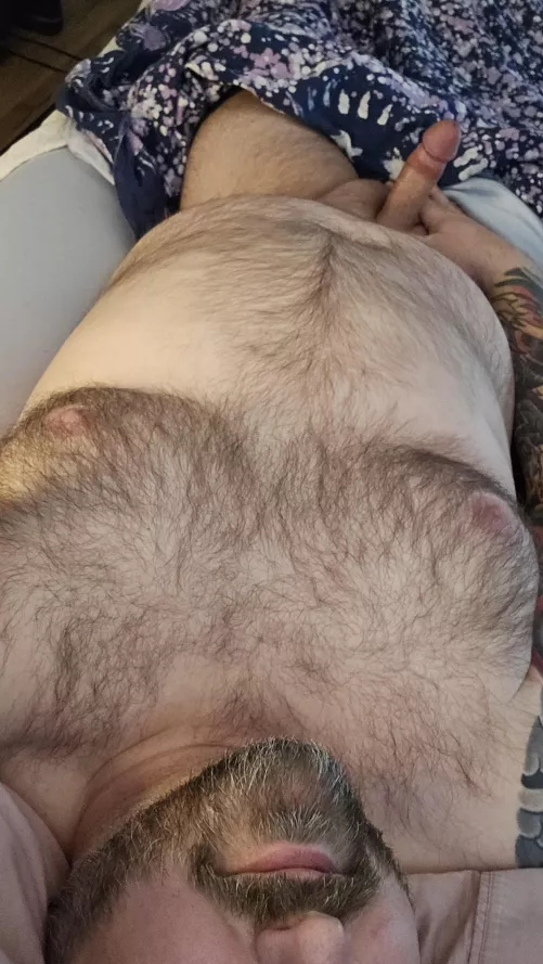 Trying to nap after work, but I can't seem to sleep 🤔