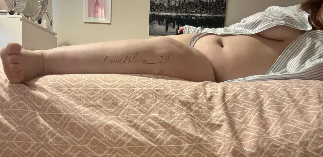 Warning, I steal men’s comfy shirts.