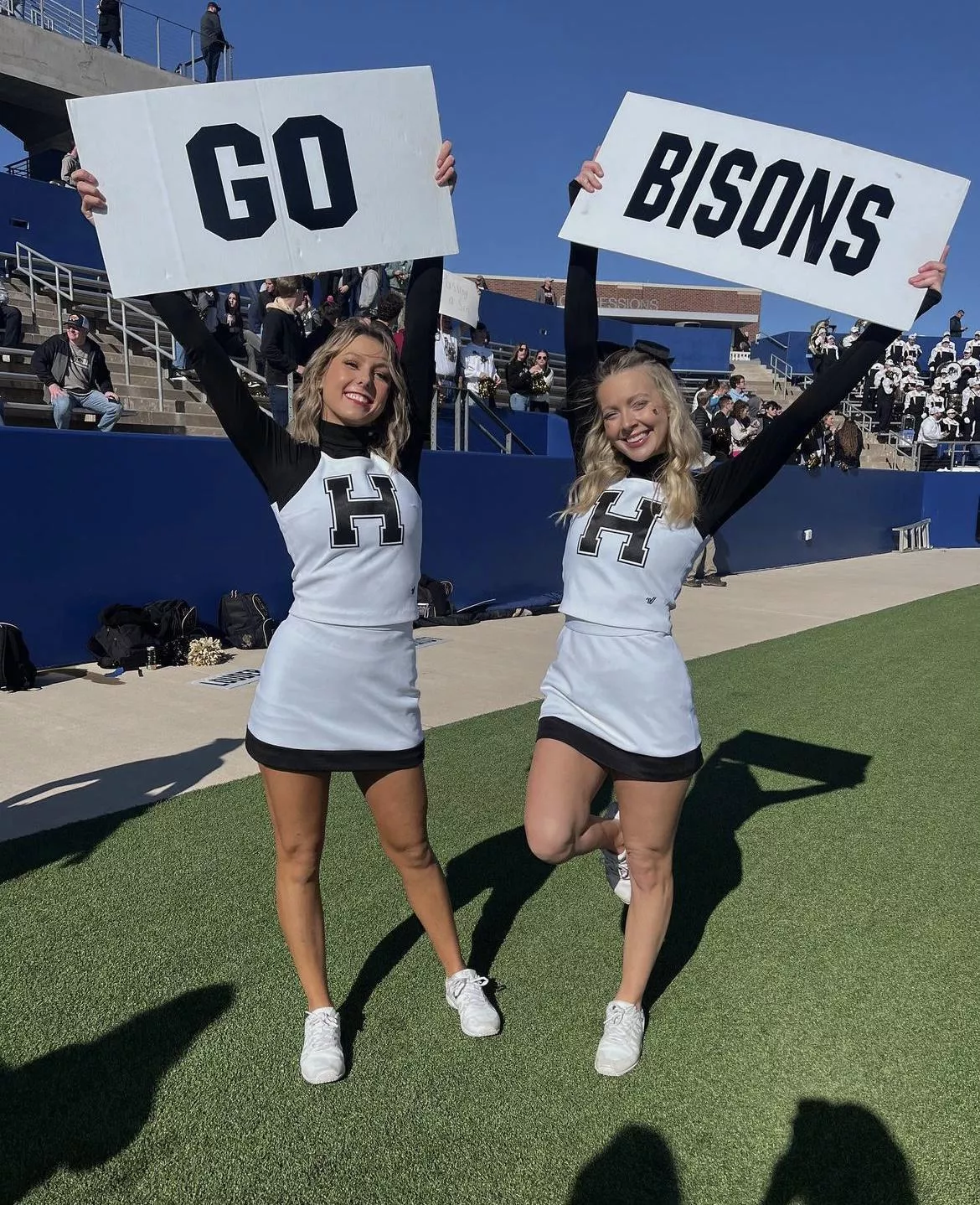 Which cheerleader slut are you fucking behind the bleachers [2]