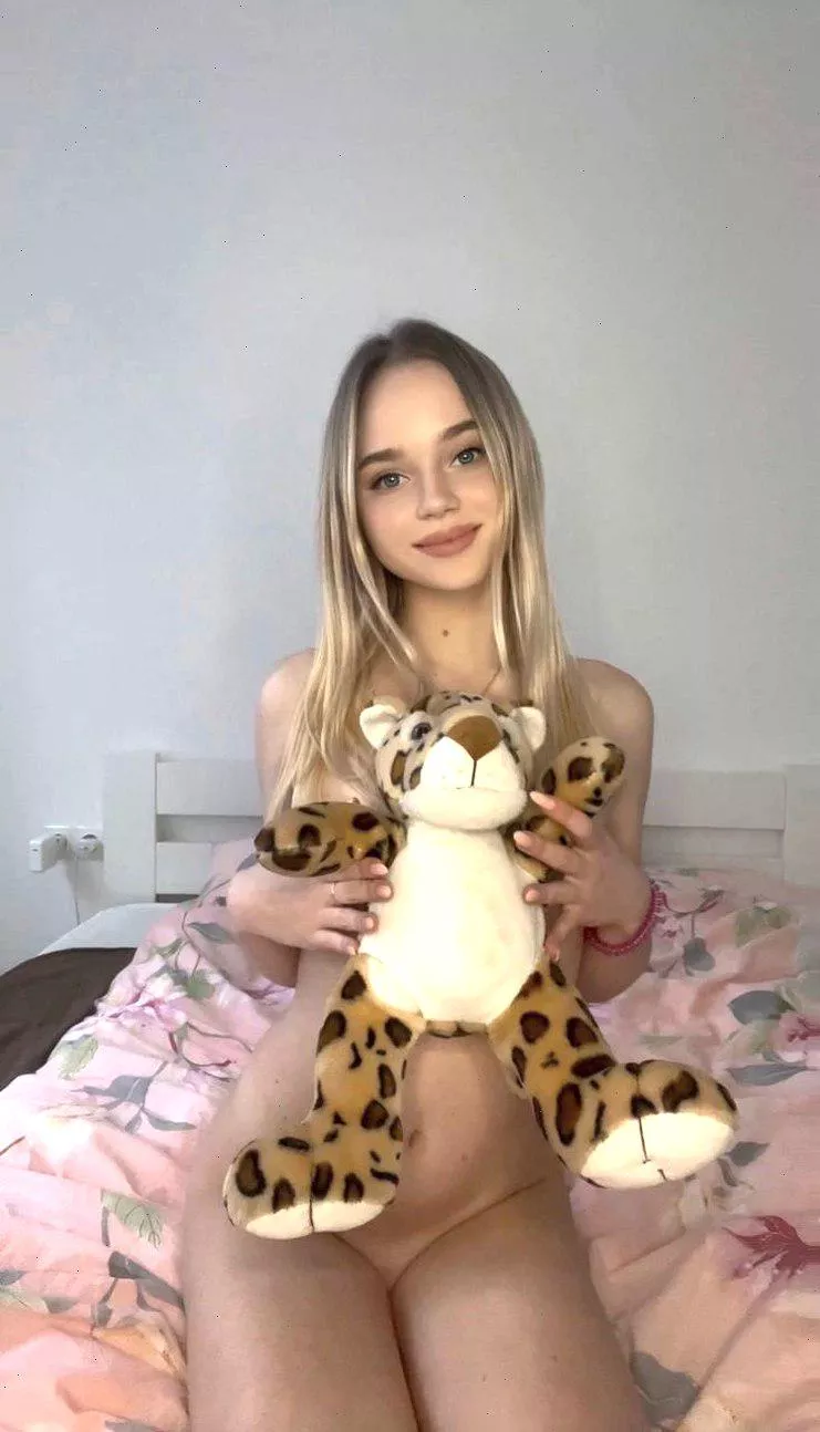 Would you let me sit on your face?😈