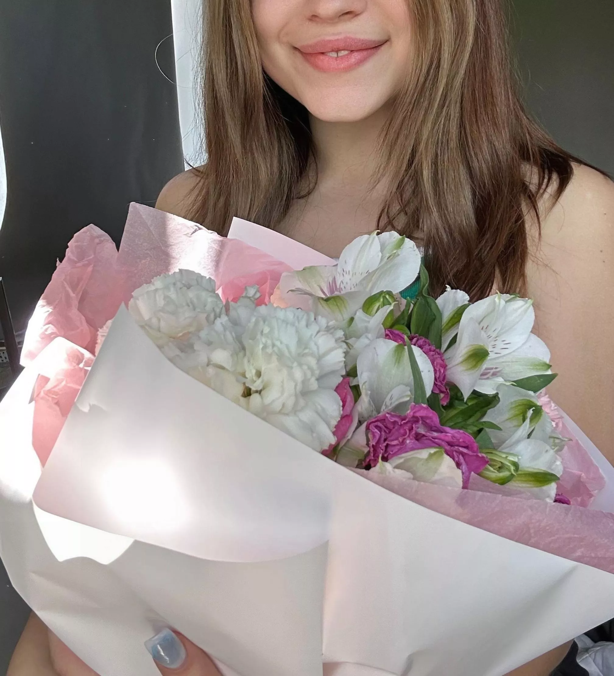 Your daily reminder to jerk off to me wife