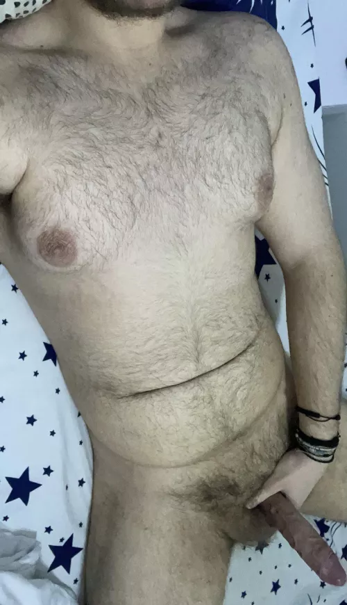 18yo bear cub looking to chat with bear dads, bear/cub bros, chasers, etc. i wanna get rated and reviewed so let me know what you think of me, dms open