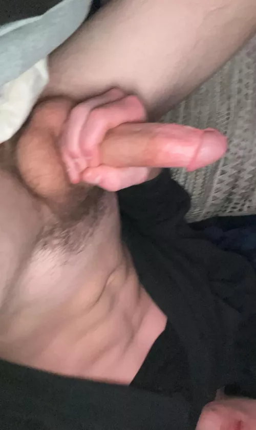 20 hot older bros with big cocks dm me for a snap jerk