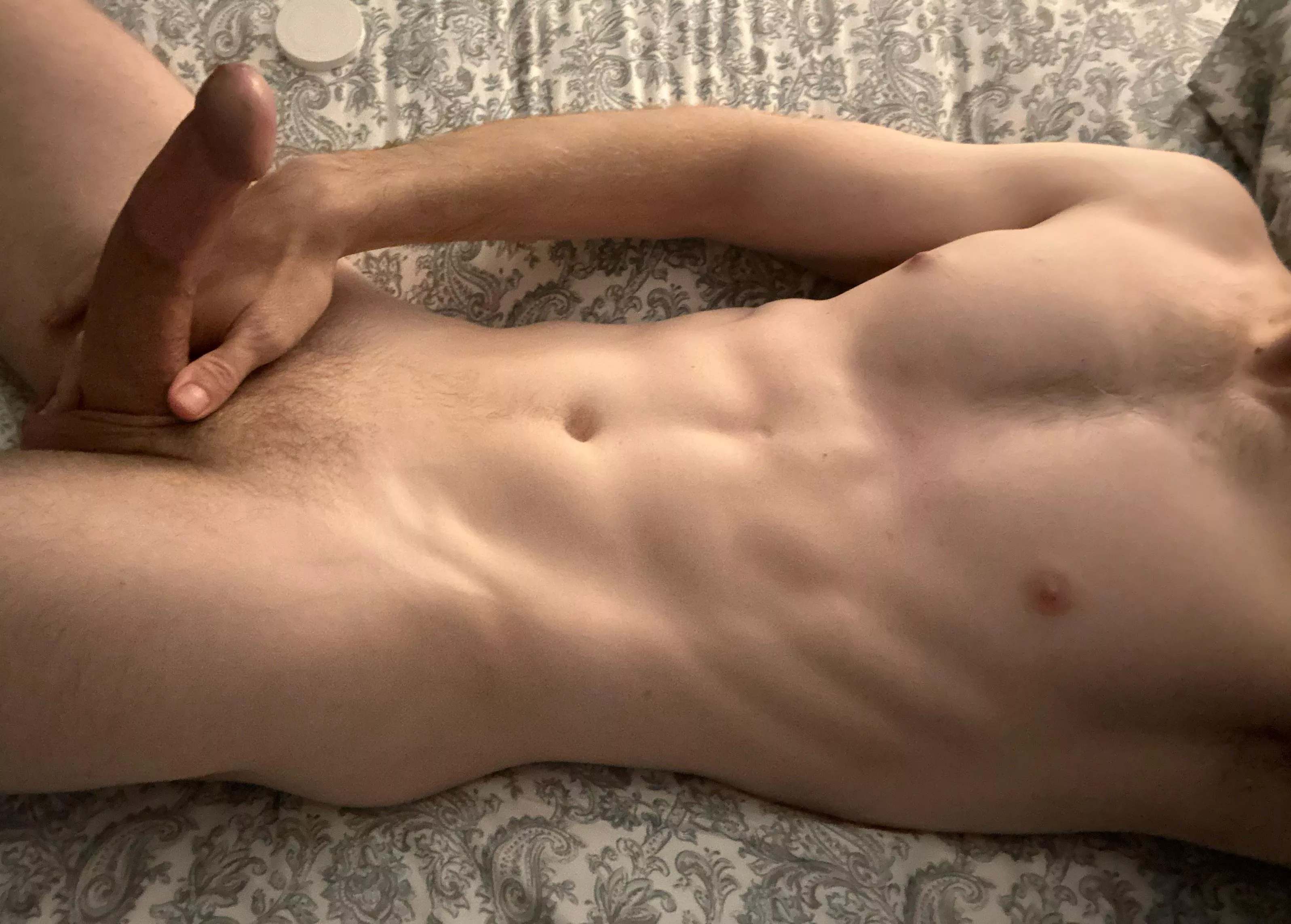 37 daddy looking for younger twink bttms sc casedad_24