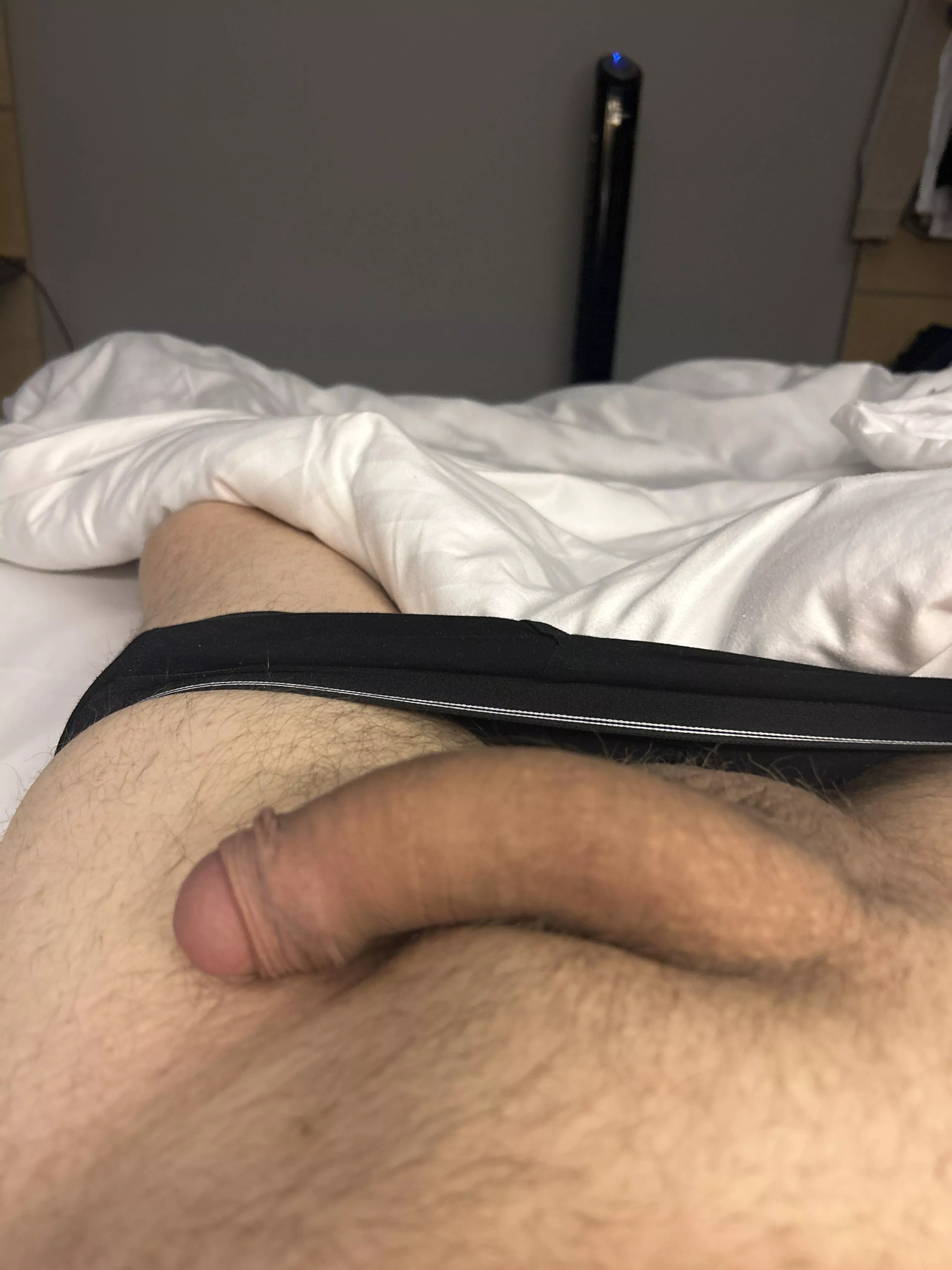 Bored age 30 trade, Dm