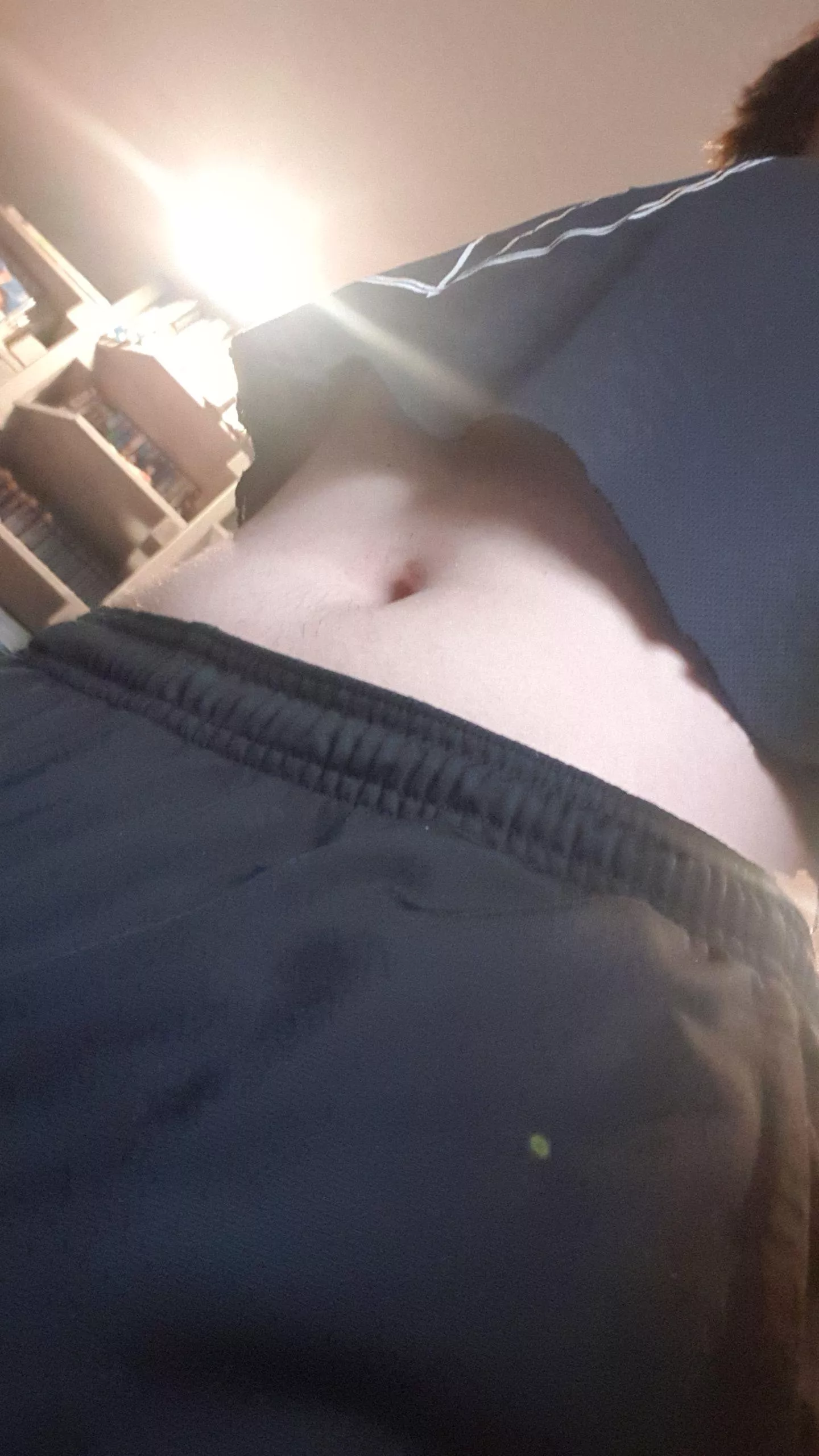 Can someone please grab that waist for me?:3