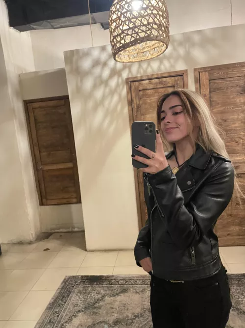 classy wednesday in black