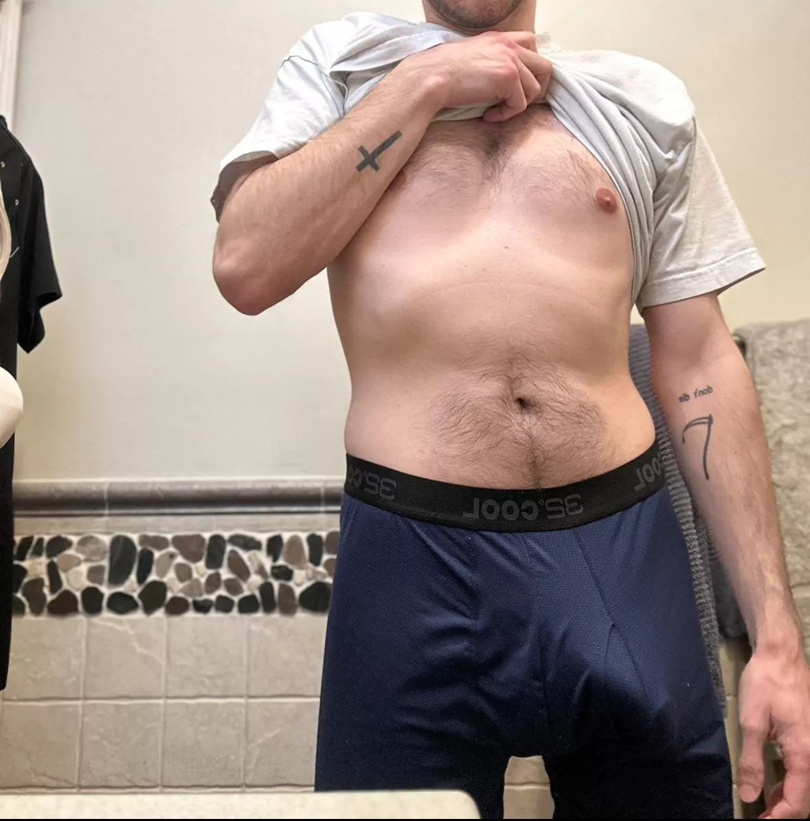 come get a handful...