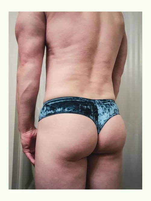 Do you like this cheeky cit?