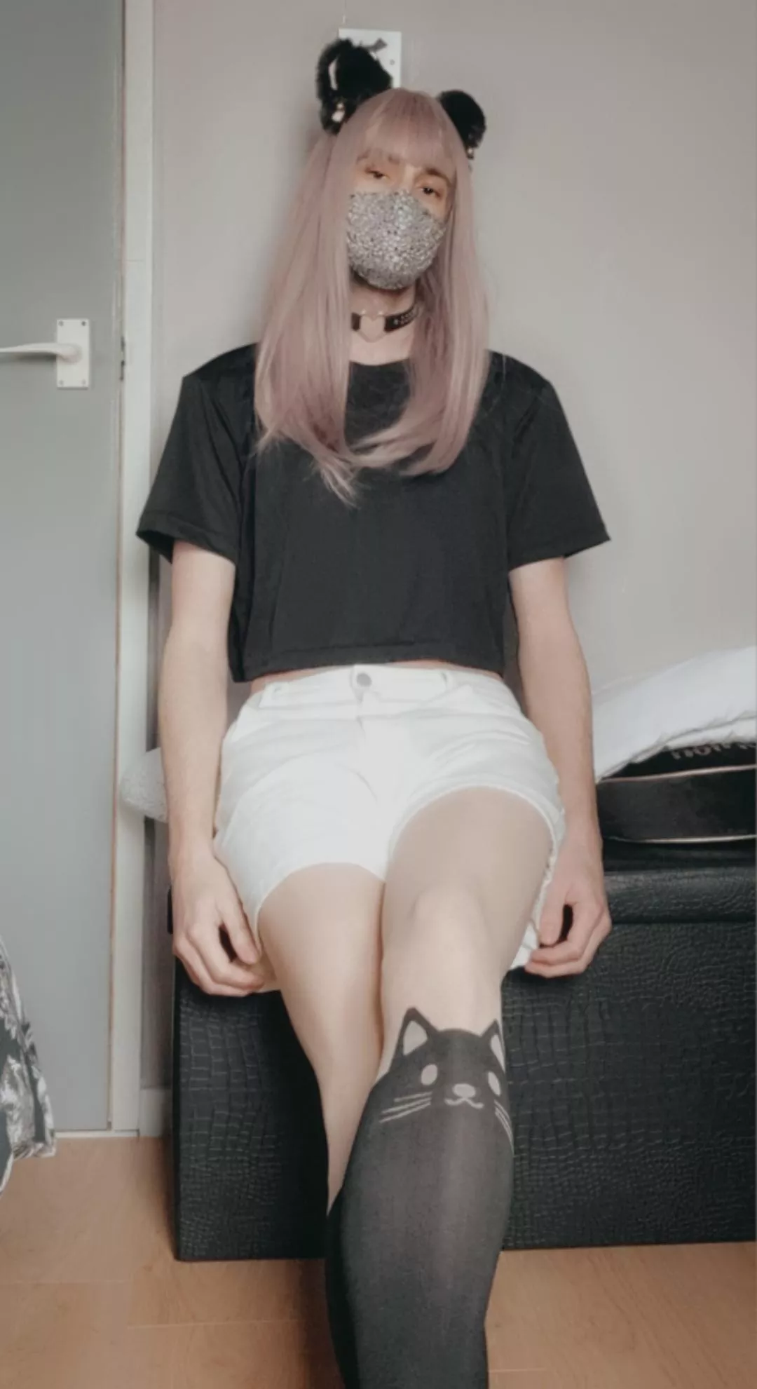 Don't think i can wear the cat ears outside, but they are cute though!