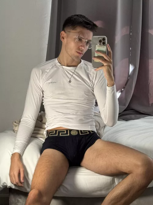 don’t wanna get dressed 