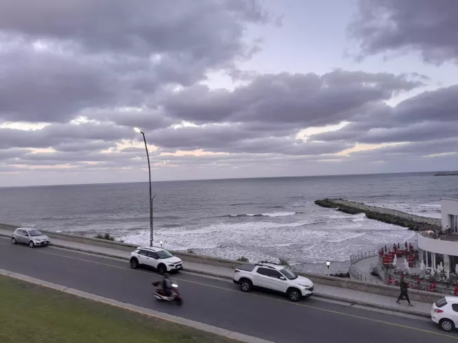 Gray sunset on the beach!