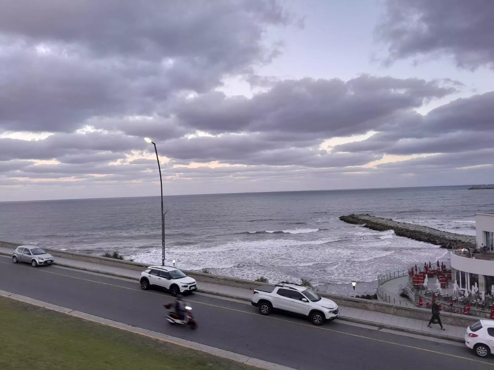 Gray sunset on the beach!