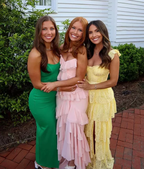 Green, Pink, or Yellow