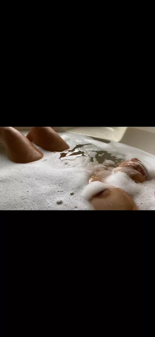 Happy Tiddy Tuesdayyyy 😋