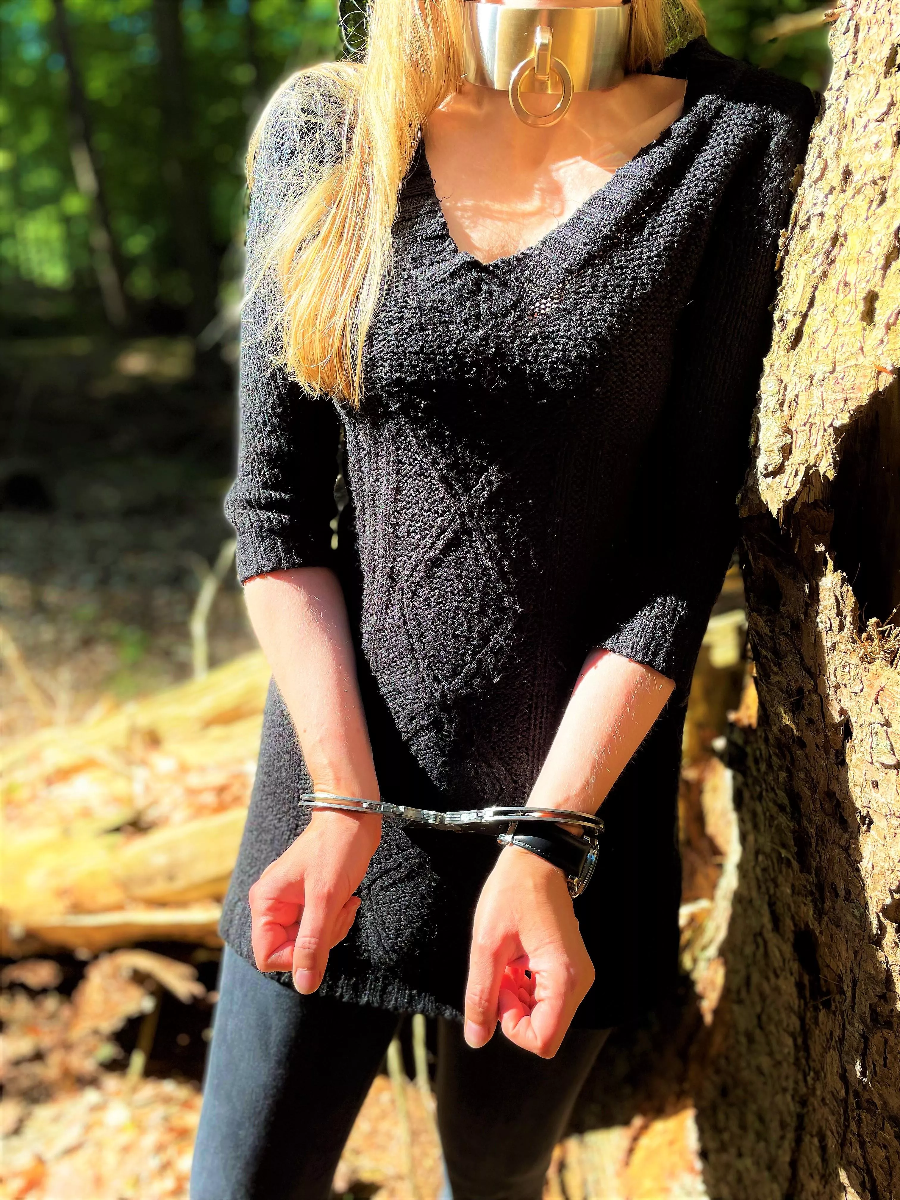 Hinged cuffs for my walk in the sun