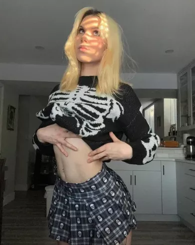 how does my hair look at golden hour? 18F