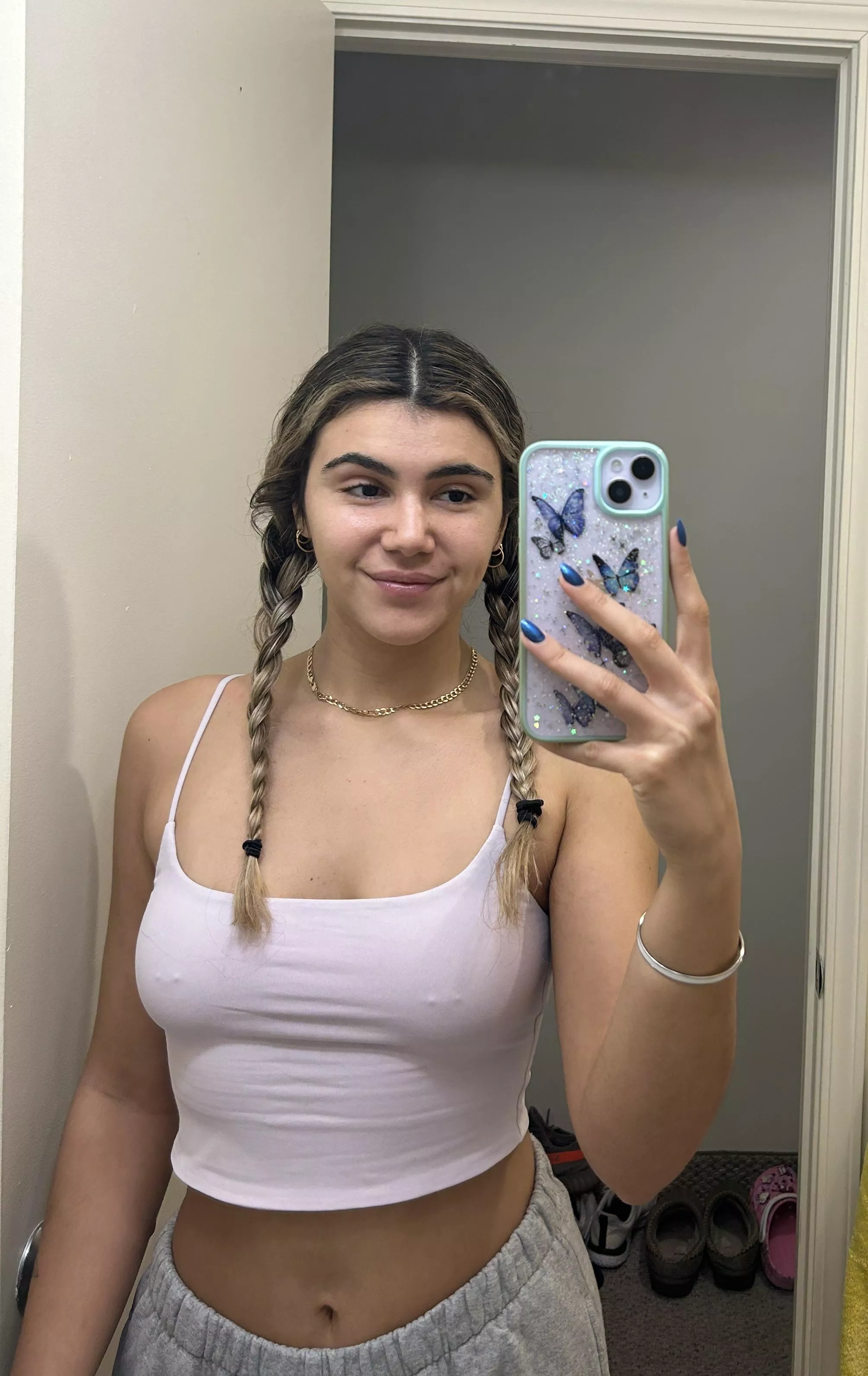 I love when guys stare