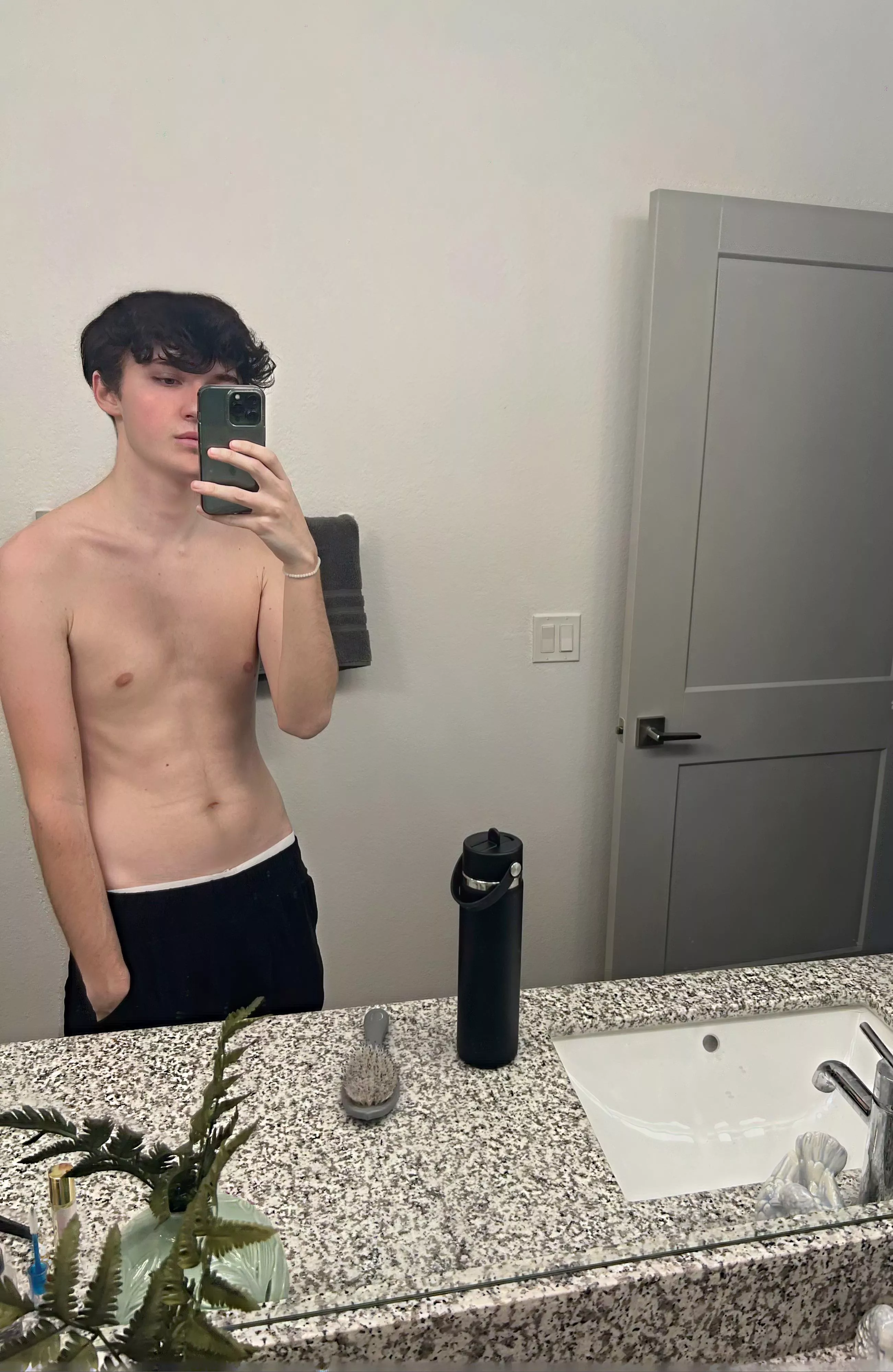 in need of a boyfriend 🥺