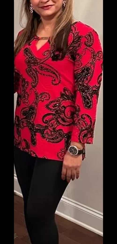 Looking for bull to bleach her 34f