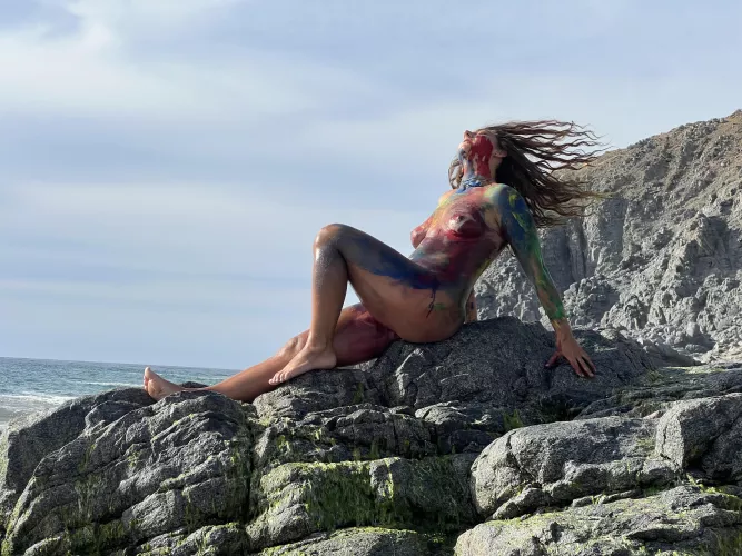 Love it when the wind catches my hair