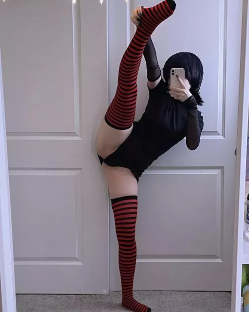 Mavis from Hotel Translyvania cosplay by me, Nel!