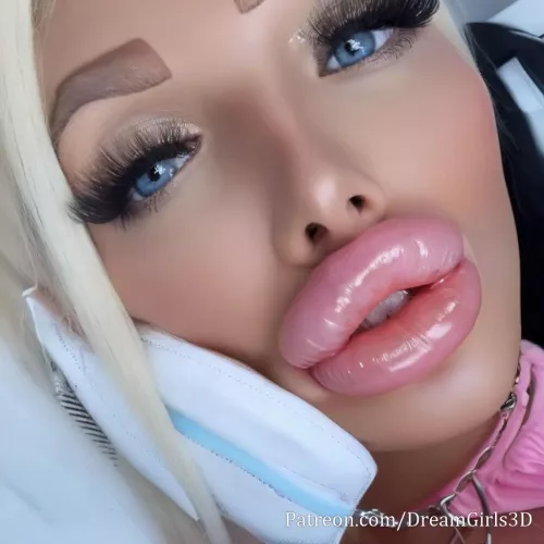 Mesmerized by those eyes.